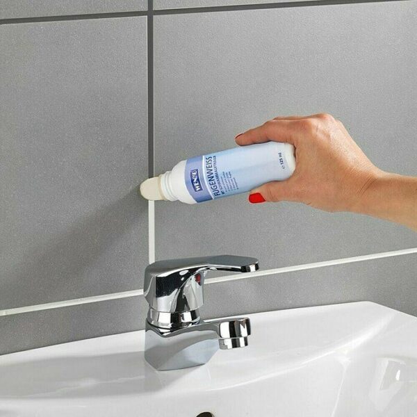 2025/03/IMG-ca71e7e233f00b03f213d862db6d5982-V.jpg Izbjeljivač fuga s nastavkom za nanošenje WENKO - 125 ml